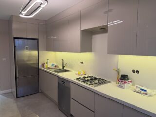 1. Sınıf MDF lam gövdeli Akrilik kapaklı mutfak dolabı imalatımız.
.
.
.
.
.
.
DENİZ MOBİLYA - Özel Ölçü İmalat
1972’den beri Kumburgaz beldesinde hizmet vermekteyiz. 
☑️ Ev ve iş yerlerine pratik ve uzun ömürlü çözümler üretmekteyiz. 
☑️ Ücretsiz keşif ve projelendirme için firmamızı ziyaret edebilir veya arayabilirsiniz.
📞 08503462234

www.denizmutfak.com.tr

#mutfakdolabı #banyodolabı #özelölçüimalat #dekorasyon #yatakodasi #yemekodasi #büyükçekmece #kumburgaz #mimaroba